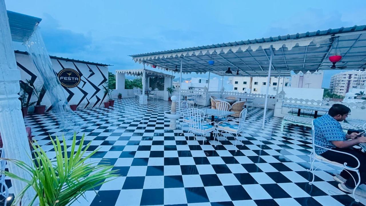 Hotel Tree Of Heaven Udaipur Exteriör bild